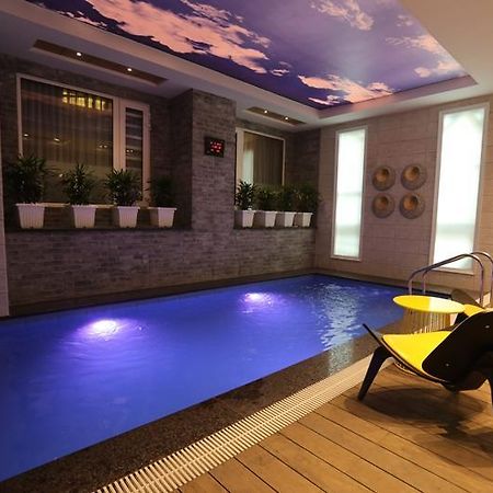 Milestone Inn & Spa 穆索里 外观 照片