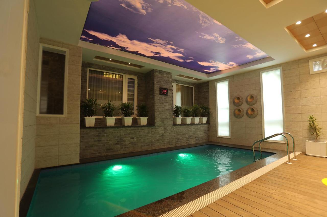 Milestone Inn & Spa 穆索里 外观 照片